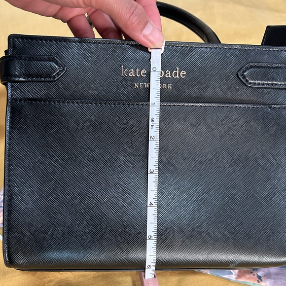 Kate Spade Elegant Black Crossbody Bag - Picture 4 of 8